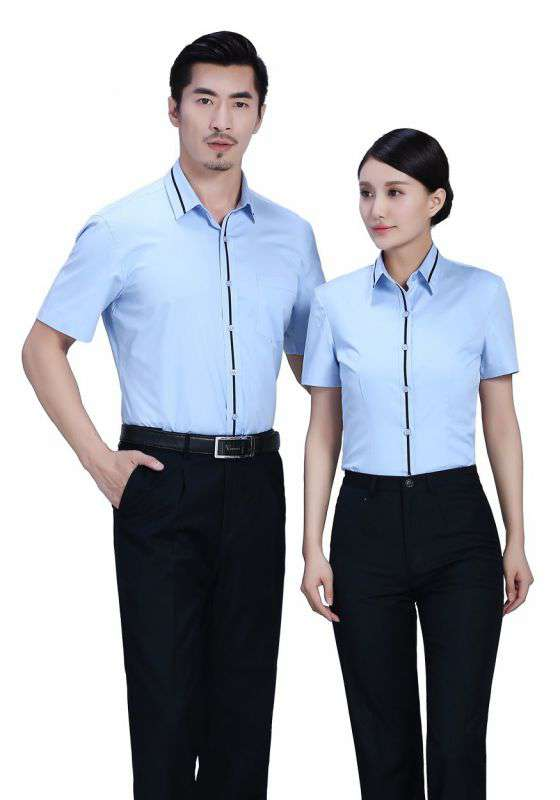 定制工作服：企業形象的流動名